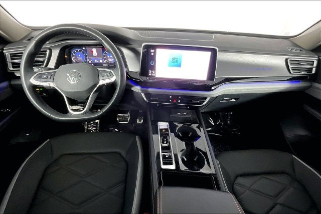 2024 Volkswagen Atlas 2.0T Peak Edition SEL