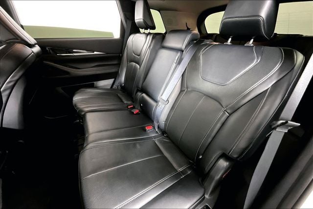 2023 INFINITI QX60 PURE