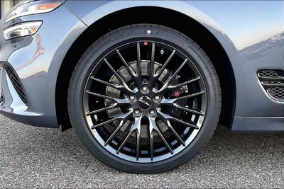 2027 Genesis G70 2.5T Prestige