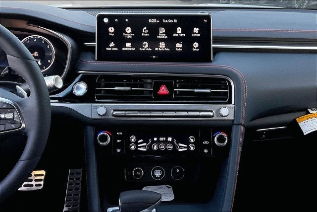 2027 Genesis G70 2.5T Prestige