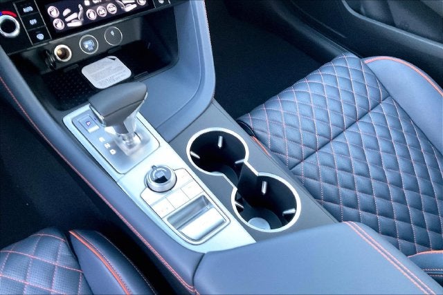 2027 Genesis G70 2.5T Prestige
