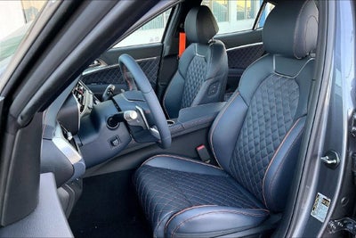 2027 Genesis G70 2.5T Prestige