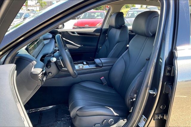 2025 Genesis G80 2.5T