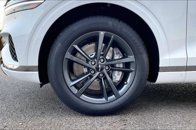 2027 Genesis GV70 2.5T Select
