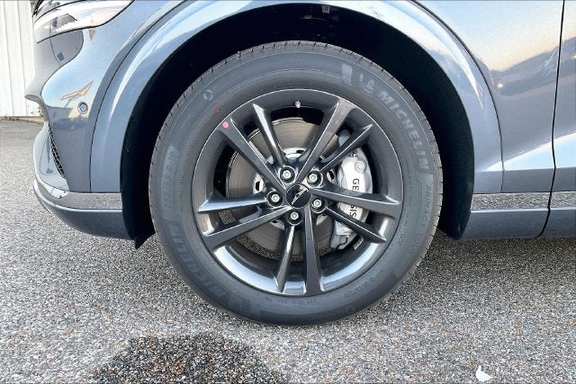 2027 Genesis GV70 2.5T Advanced
