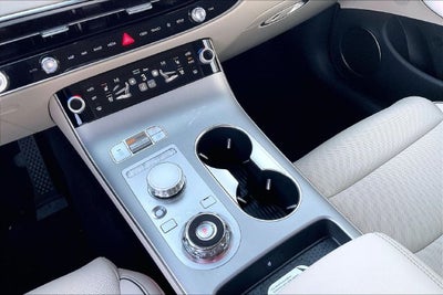 2027 Genesis GV70 2.5T Advanced