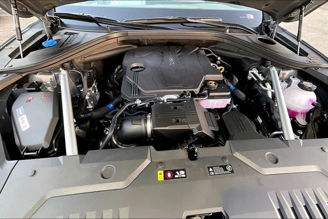 2027 Genesis GV70 2.5T Advanced