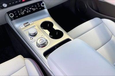 2027 Genesis GV70 2.5T Advanced