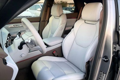 2027 Genesis GV70 2.5T Advanced