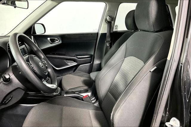 2020 Kia Soul S - Photo 14