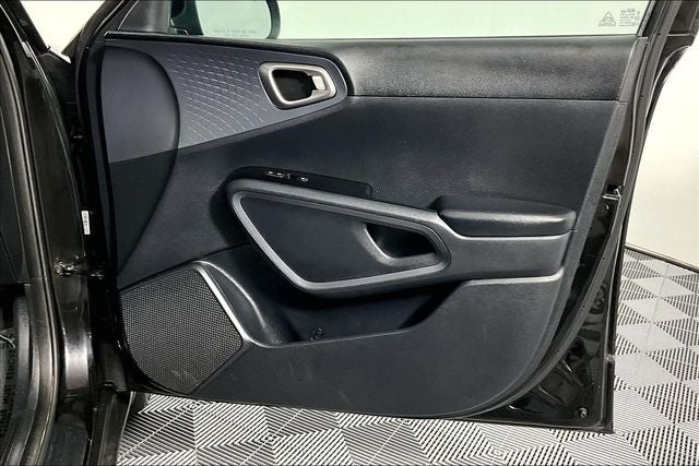 2020 Kia Soul S - Photo 25