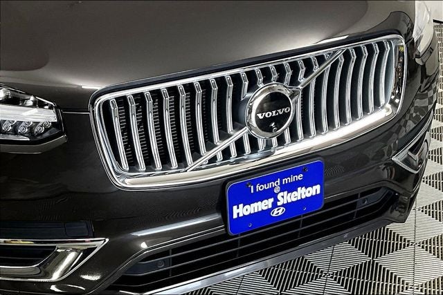 2024 Volvo XC90 B6 Plus Bright Theme