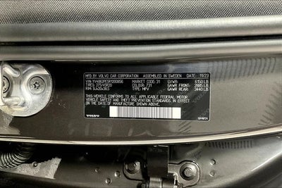 2024 Volvo XC90 B6 Plus Bright Theme