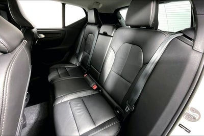 2023 Volvo XC40 Ultimate