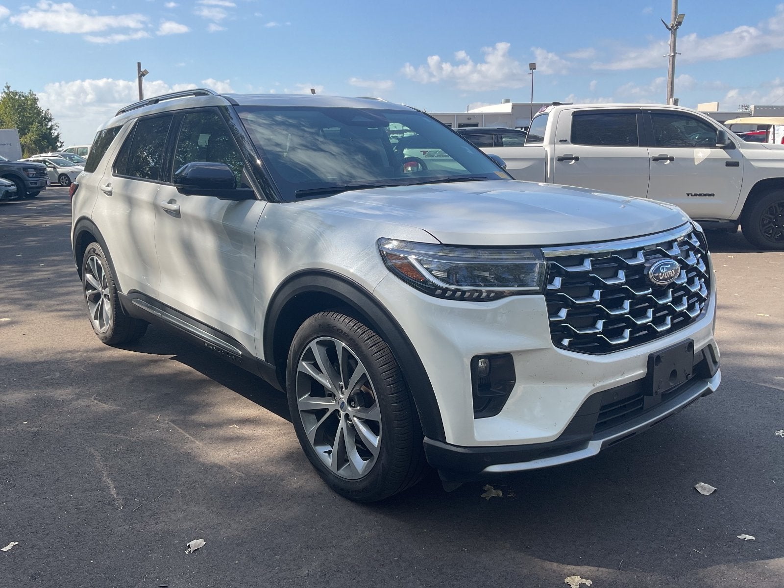 2025 Ford Explorer Platinum