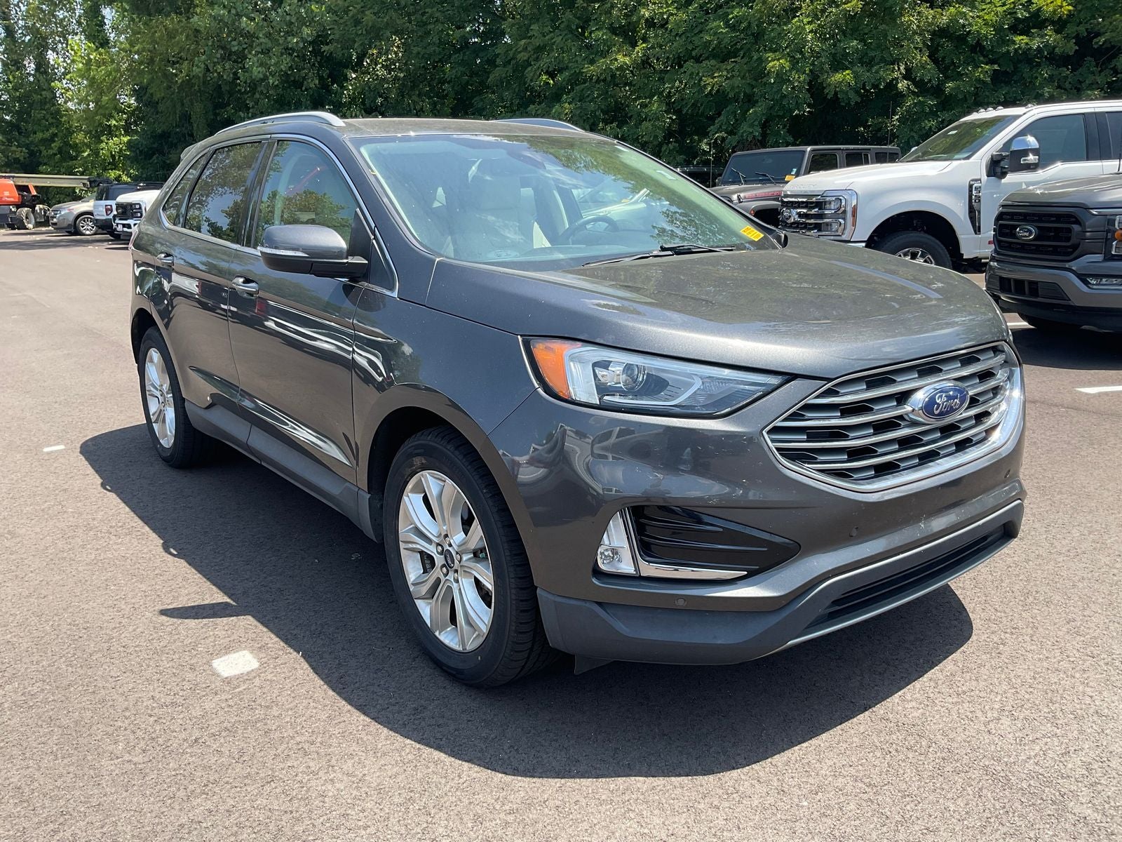 2020 Ford Edge Titanium
