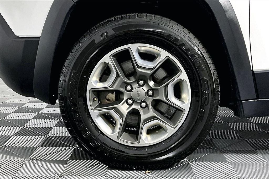 2019 Jeep Cherokee Trailhawk