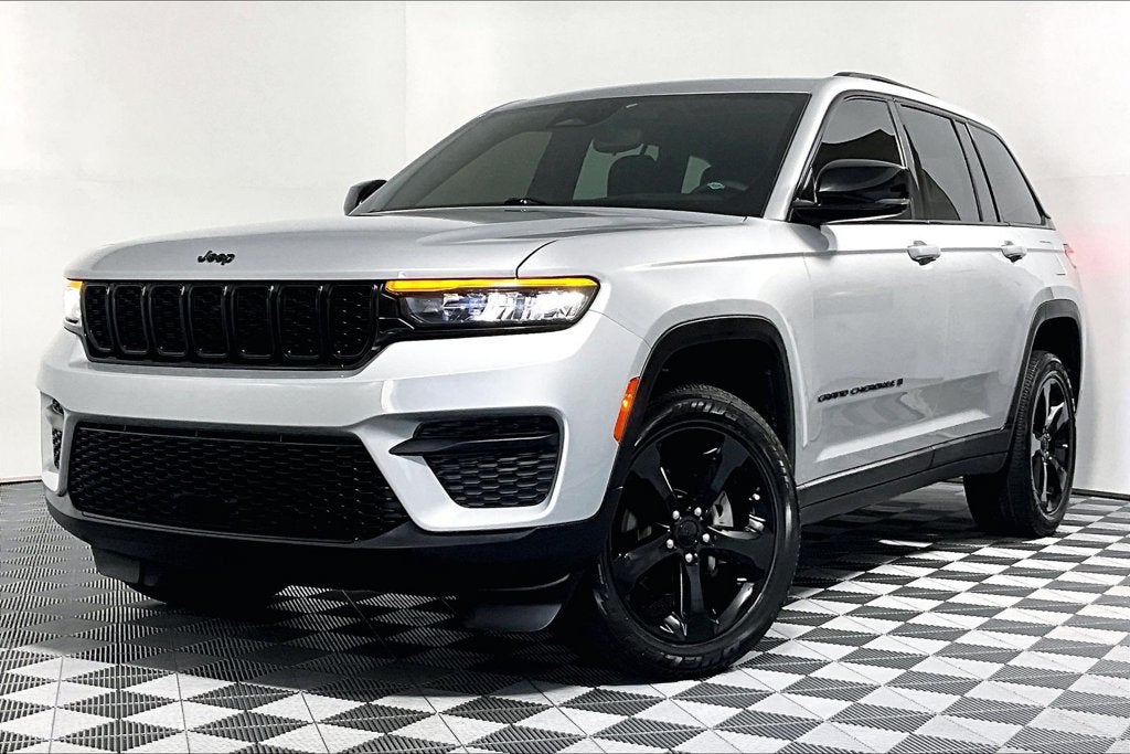 2023 Jeep Grand Cherokee Altitude X