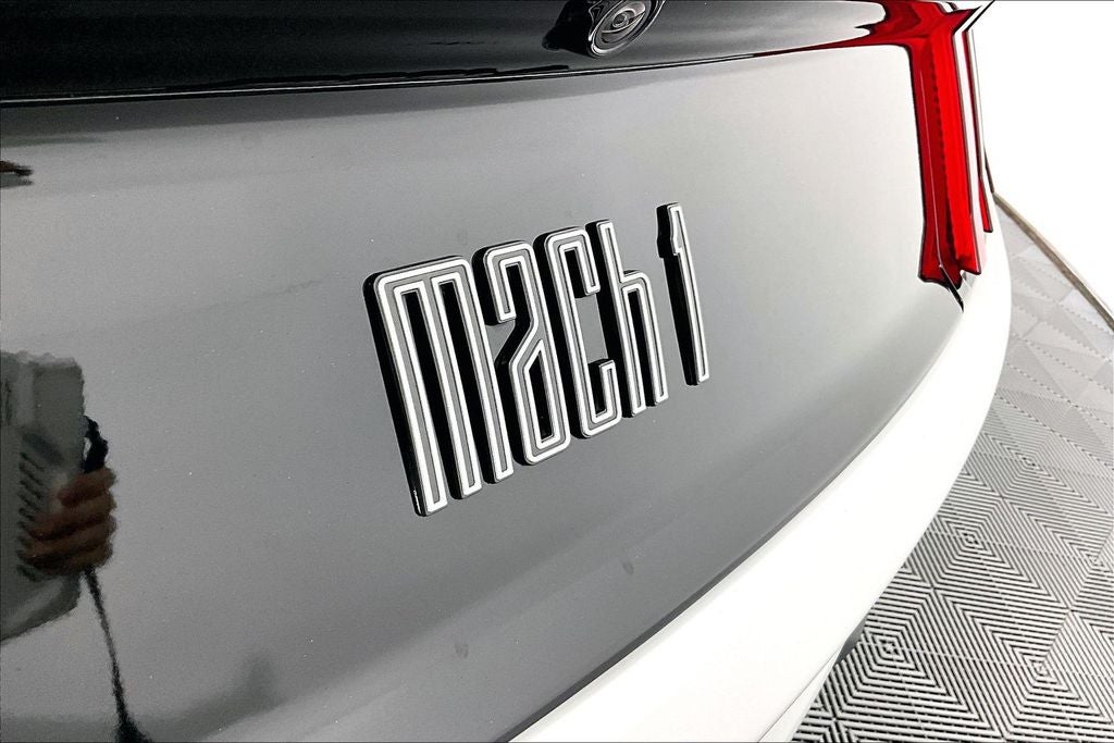 2022 Ford Mustang Mach 1