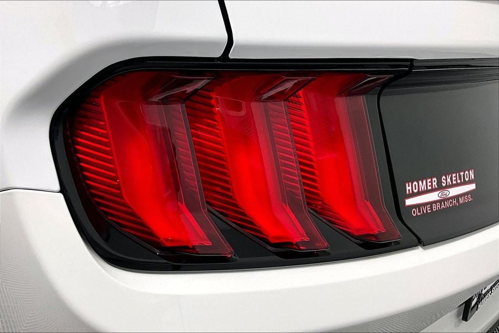 2022 Ford Mustang Mach 1