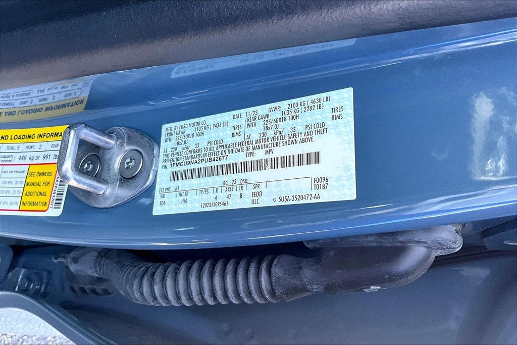 2023 Ford Escape ST-Line Select