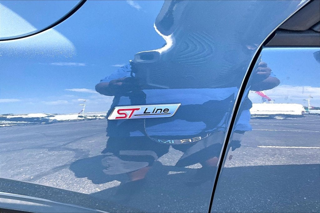 2023 Ford Escape ST-Line Select