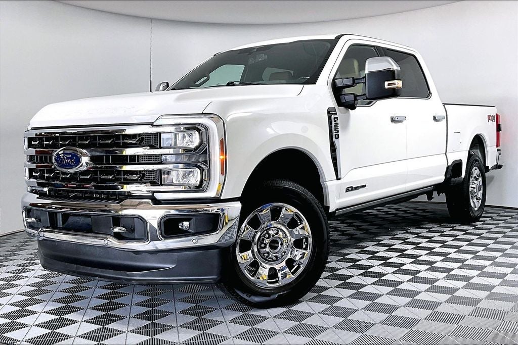 2023 Ford F-250SD Lariat