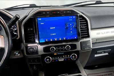 2022 Ford F-450SD Lariat DRW