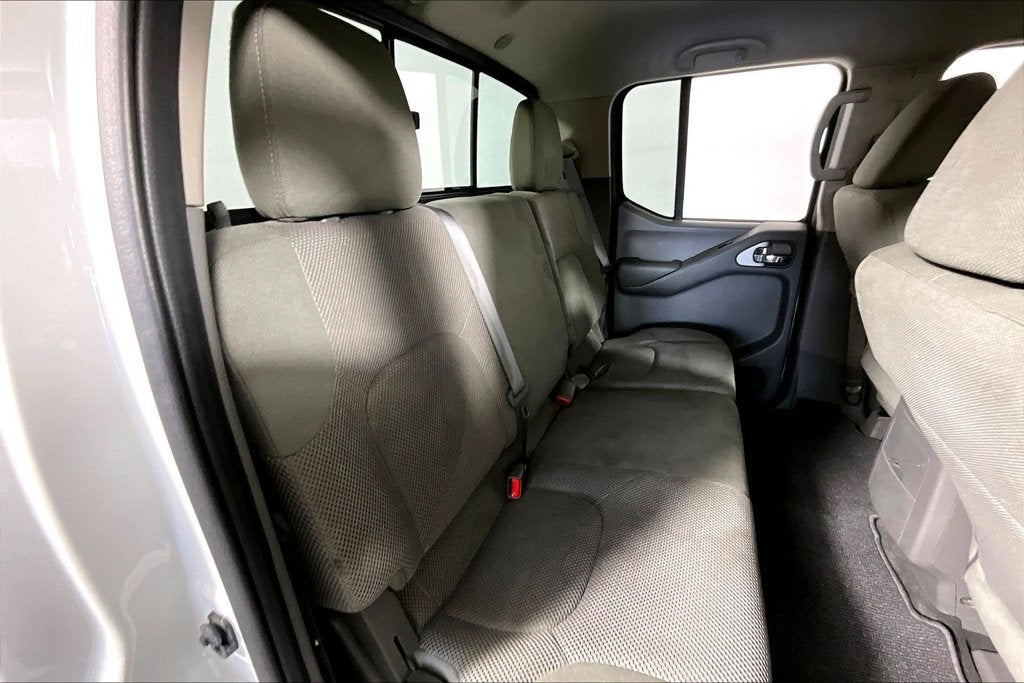 2021 Nissan Frontier SV
