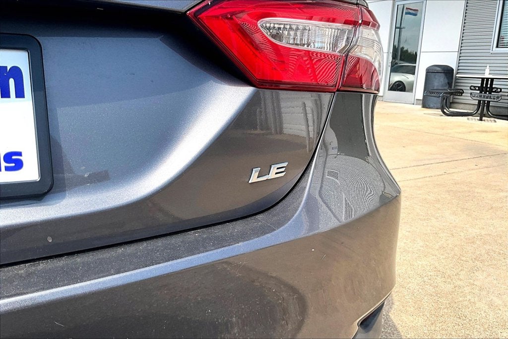 2018 Toyota Camry LE