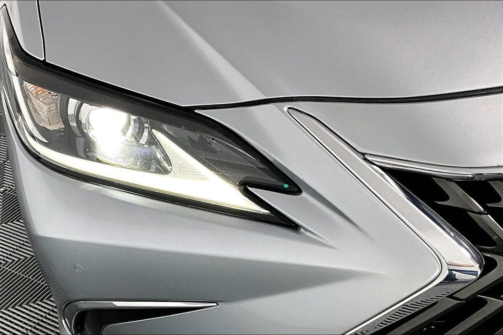 2022 Lexus ES 350