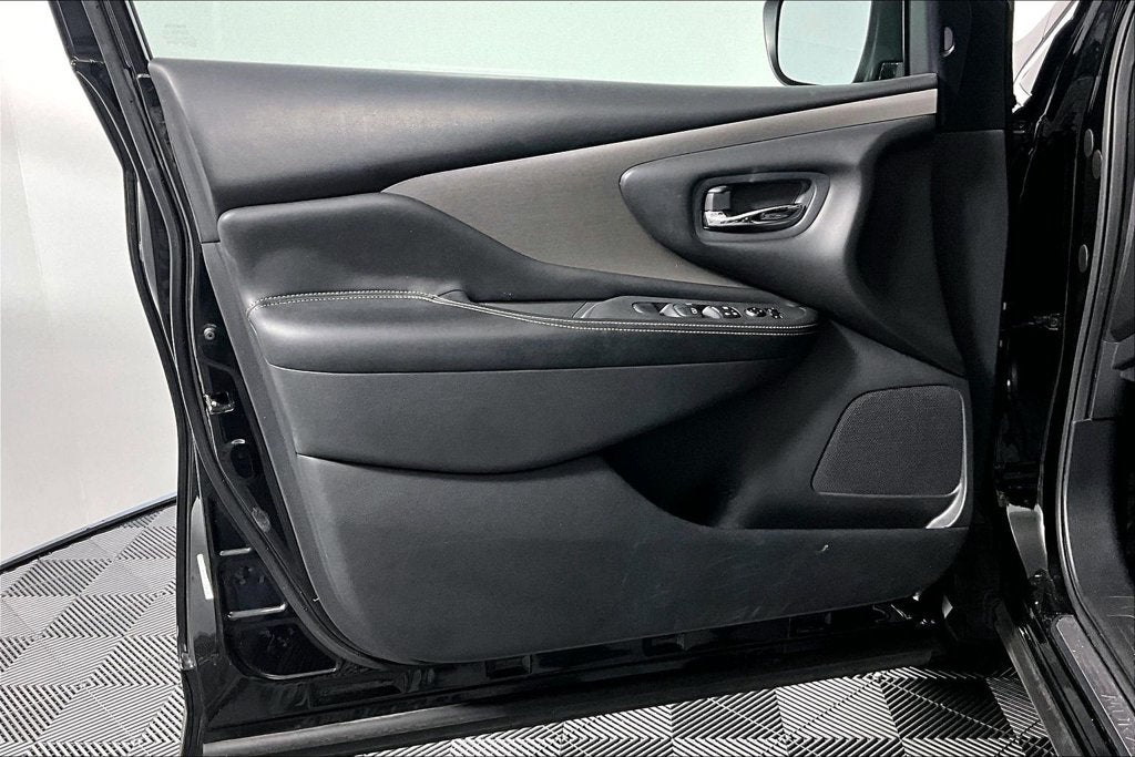2020 Nissan Murano S