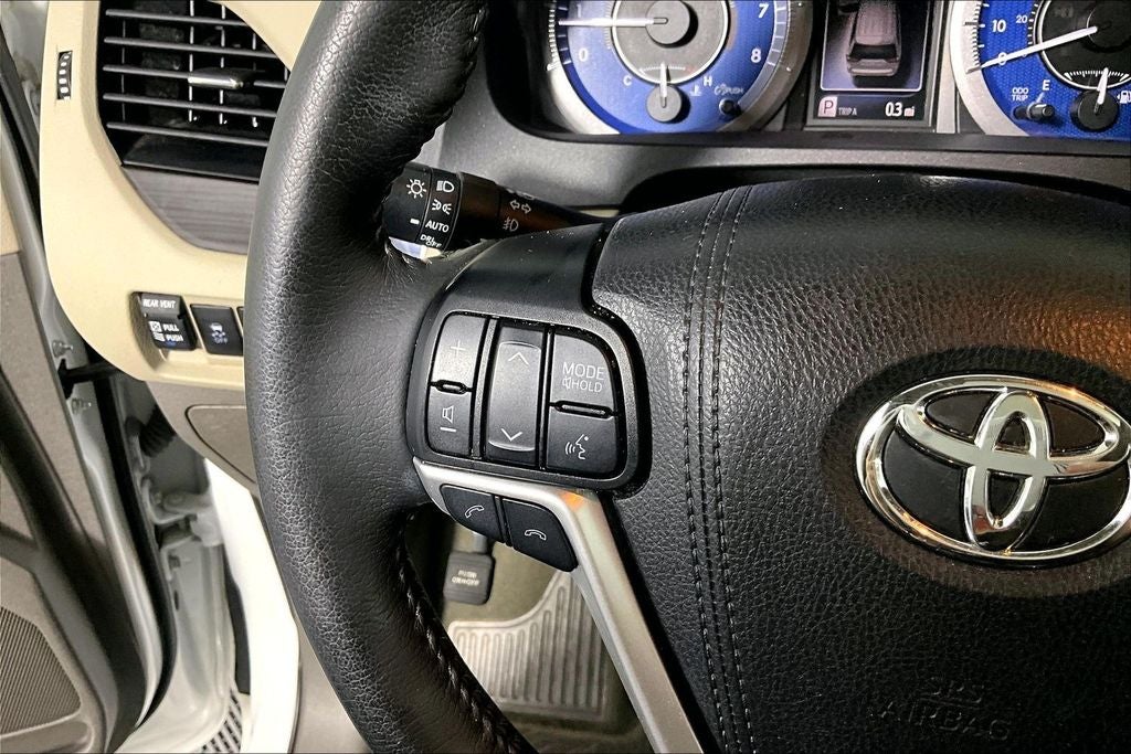 2019 Toyota Sienna XLE 7 Passenger