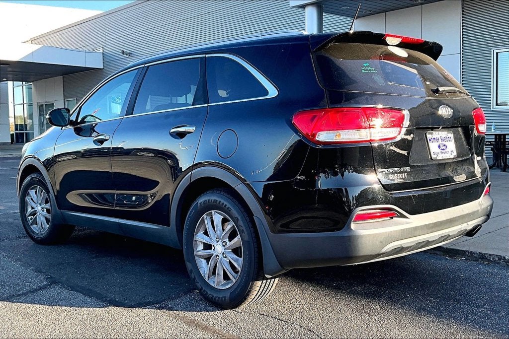 2016 Kia Sorento LX