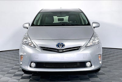 2014 Toyota Prius v Five