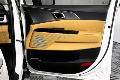 2023 Kia Carnival LX Seat Package