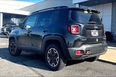 2016 Jeep Renegade Trailhawk