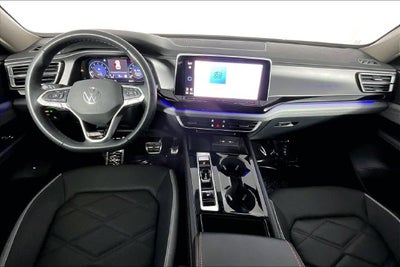 2024 Volkswagen Atlas 2.0T Peak Edition SEL