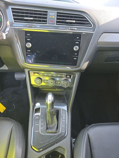2019 Volkswagen Tiguan 2.0T SE