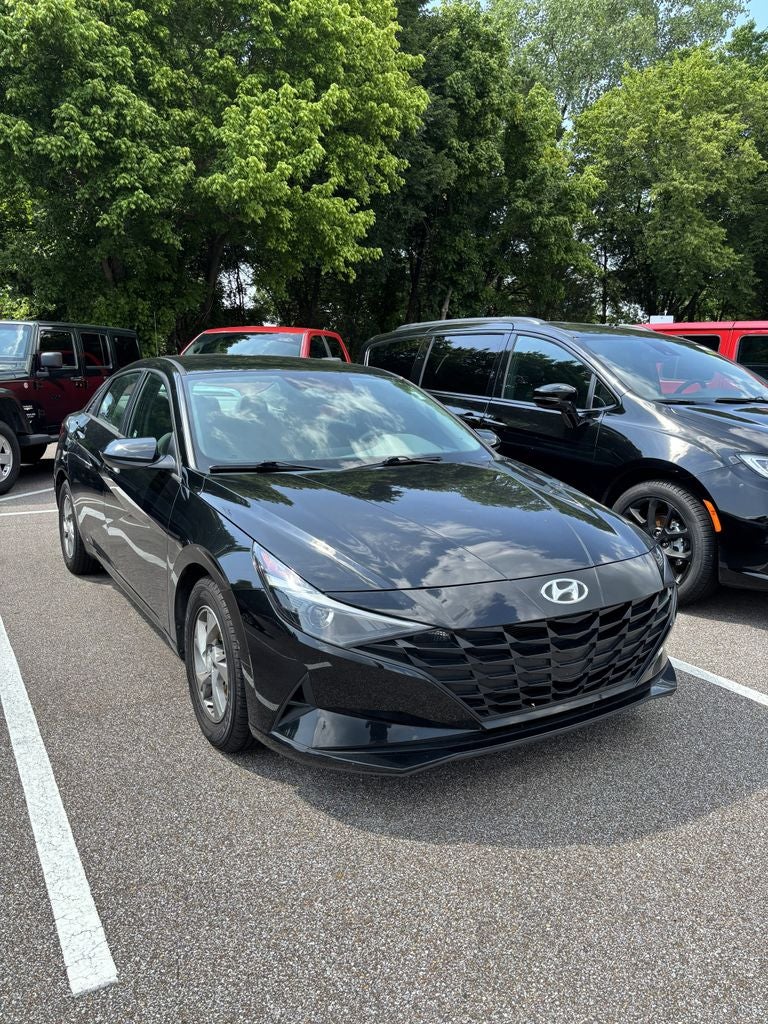 2021 Hyundai Elantra SE