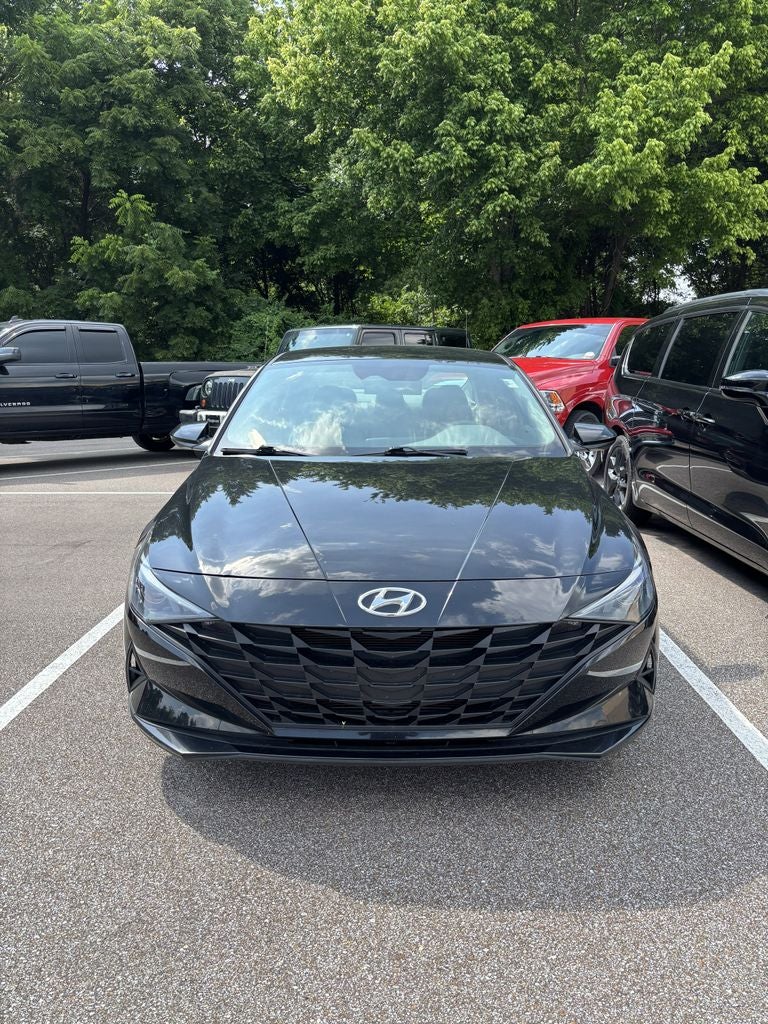 2021 Hyundai Elantra SE