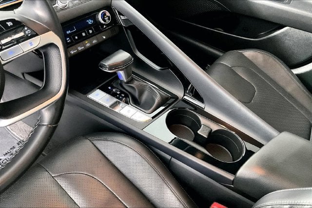 2022 Hyundai Elantra Limited