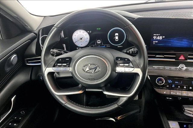 2022 Hyundai Elantra Limited