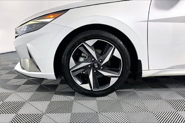 2022 Hyundai Elantra Limited