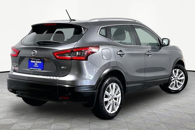 2022 Nissan Rogue Sport SV