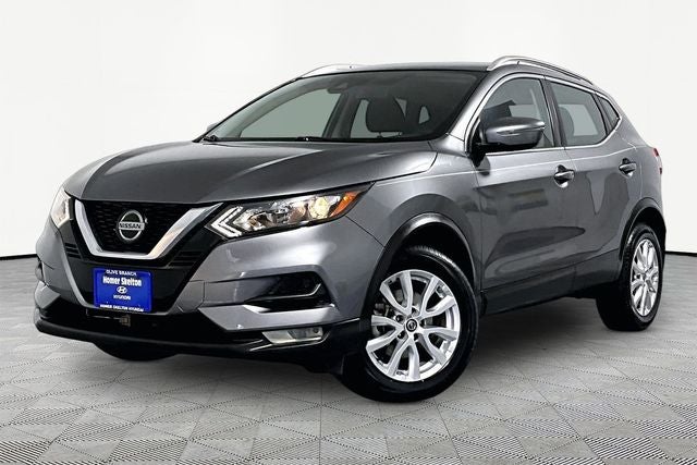 2022 Nissan Rogue Sport SV