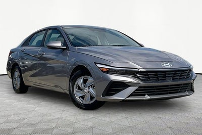 2024 Hyundai Elantra SE