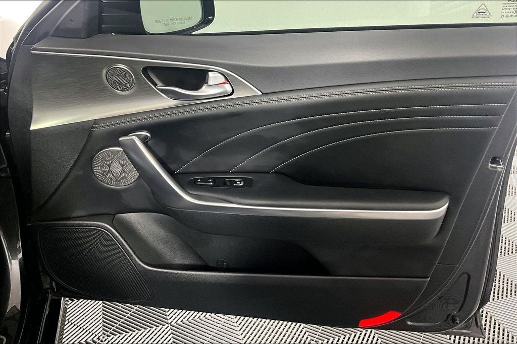 2023 Kia Stinger GT2 - Photo 24
