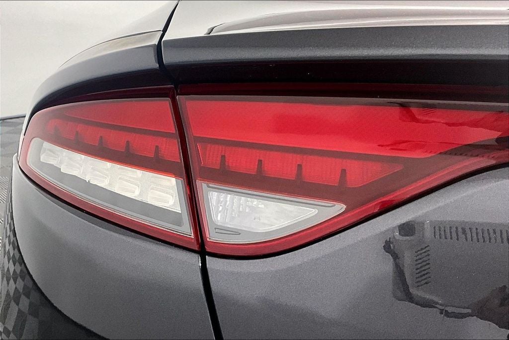 2023 Kia Stinger GT2 - Photo 29