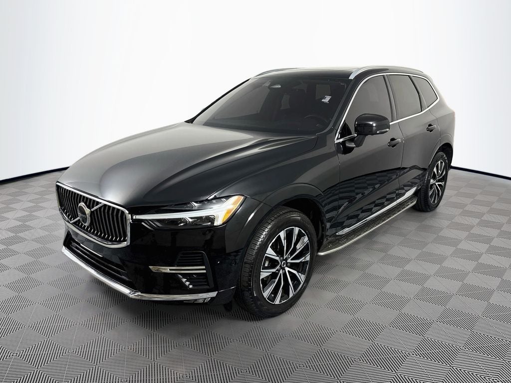 2023 Volvo XC60 B5 Plus Bright Theme